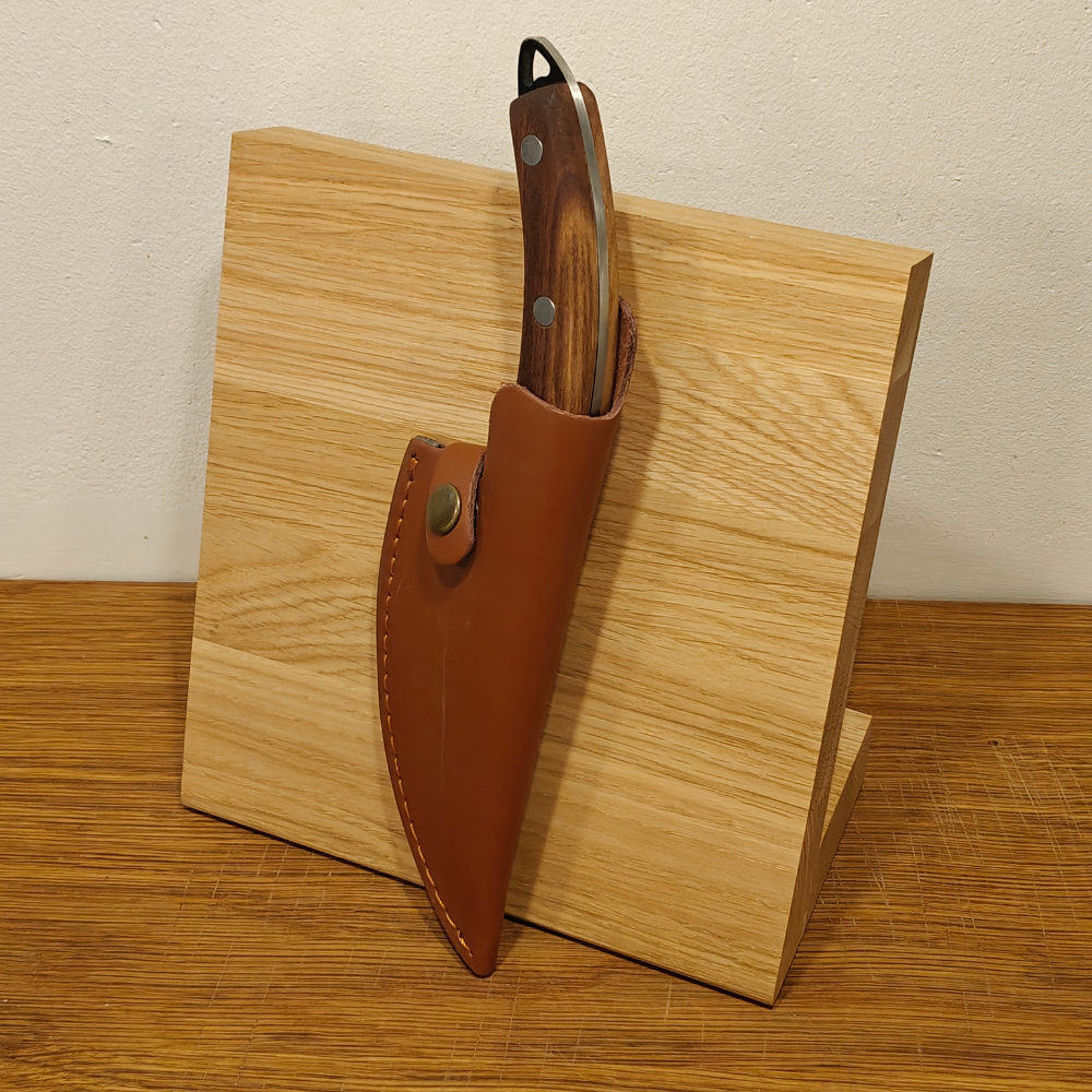 Bushcraft kniv med skede